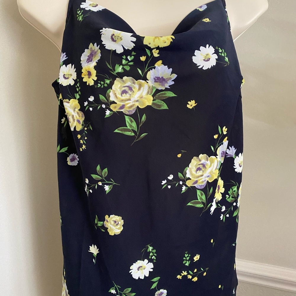 NWT Heartloom Sondra Navy Floral Spaghetti Strap Top - size M